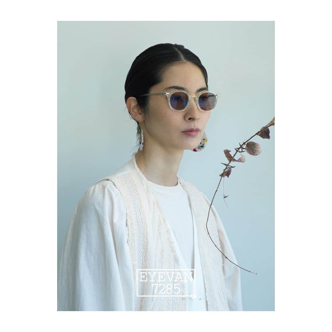 のインスタグラム：「. #EYEVAN7285 . 2023AW Campaign image Model: 770  #moderncraftwork #japaneseeyewear #handmadeinjapan」