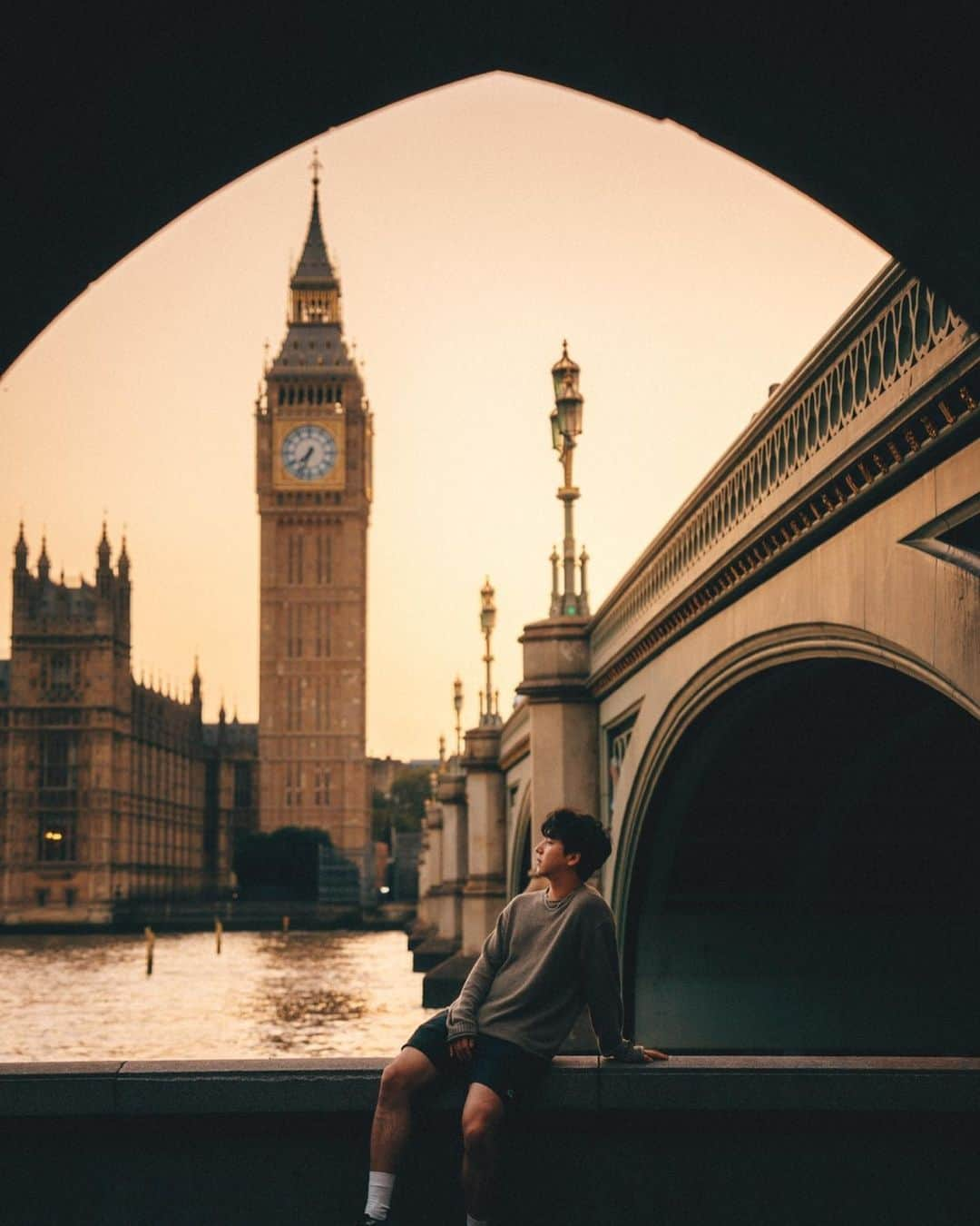 バロ さんのインスタグラム写真 - (バロ Instagram)「London🇬🇧💙 X @jinifoto   #london #londoneye #bigben」9月6日 18時01分 - baroganatanatda