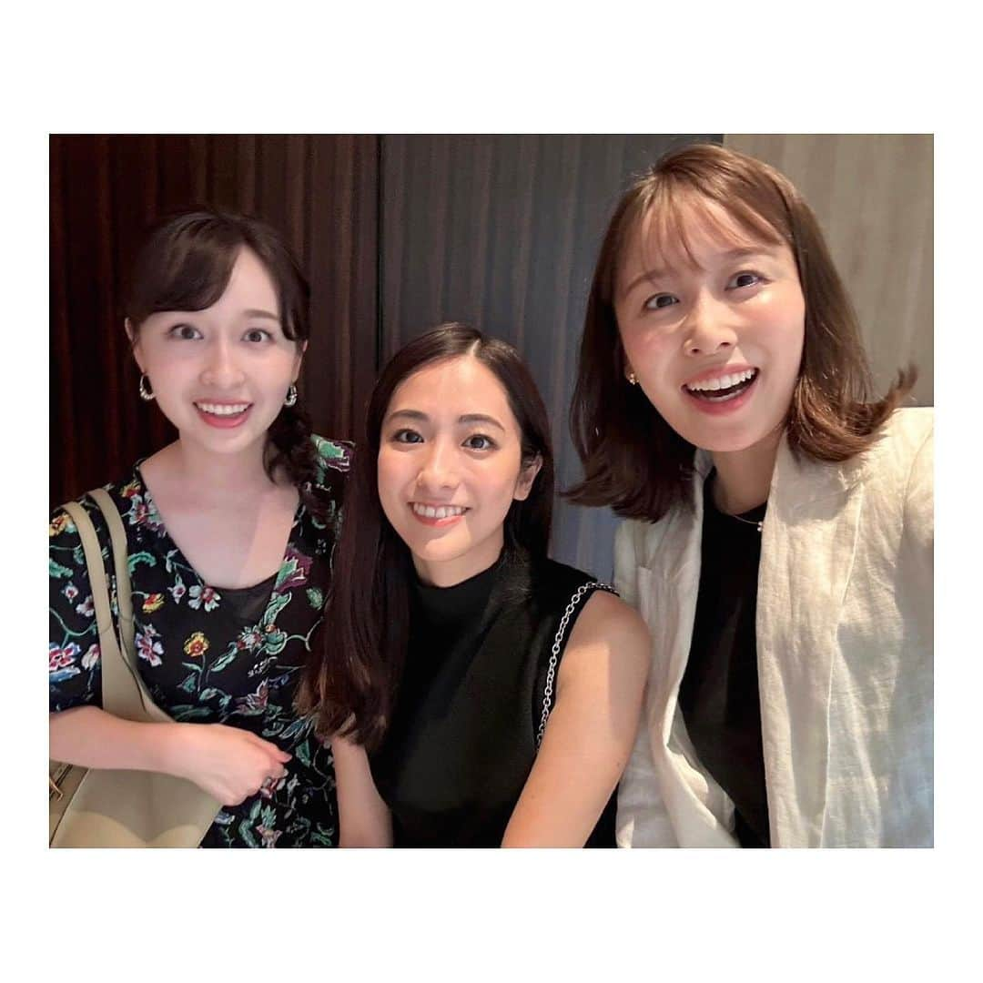 宇賀神メグさんのインスタグラム写真 - (宇賀神メグInstagram)「😽  . .  久しぶりに同期の2人とご飯に。 今回は中華！ 毎度のことながらマシンガントークで、 あっという間に時間が過ぎました。笑 次回も楽しみです。😌  . .  #田村真子 #良原安美 #2018年入社 #同期」9月6日 18時20分 - ugajin_megu