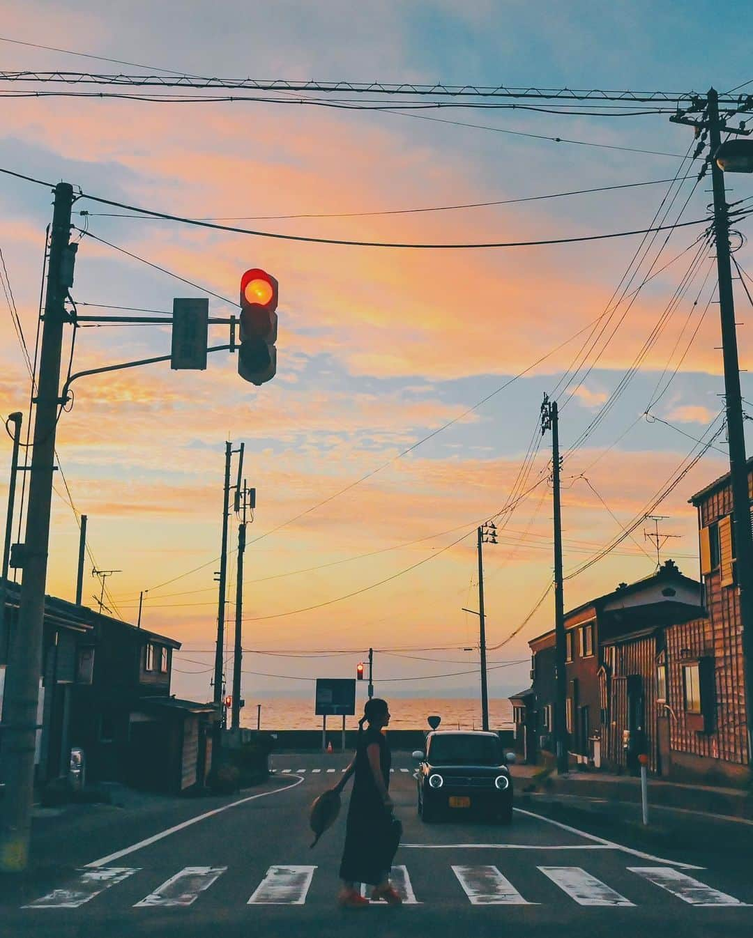 yukiさんのインスタグラム写真 - (yukiInstagram)「・ #夏の終わりに  #夕暮れの空 #夕暮れの風景 #新潟観光  #僕らが見ている風景 __________________________ 日々の撮影記事やコラム更新中！ ・・・・・・・・・・・・・・・ ◉FAN限定サイト◉ https://www.fansnet.jp/sty830 __________________________」9月6日 18時22分 - sty830