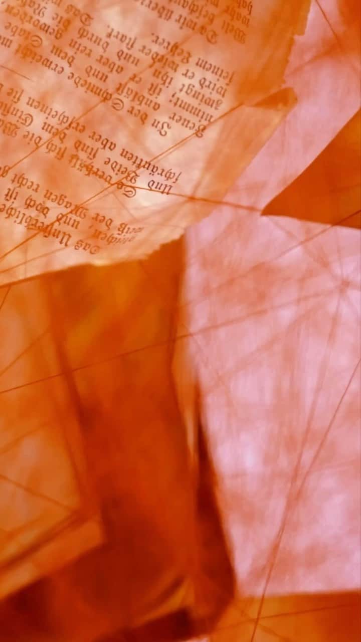 塩田千春のインスタグラム：「#repost @hauskonstruktiv 💥 FINAL DAYS! The two exhibitions of Chiharu Shiota and Salvatore Emblema are on view only until September 10. So if you have not seen the exhibitions yet: See you soon!   The final public guided tours (in German) take place on the following dates:  •Wednesday, September 6, 6.15 pm • Sunday, September 10, 11.45 am + 1 pm  The public guided tours are included in the entrance fee - no registration required.  ON VIEW: • Chiharu Shiota, Salvatore Emblema Until September 10  hauskonstruktiv.ch  Chiharu Shiota, exhibition impressions, Museum Haus Konstruktiv, 2023. © 2023, ProLitteris, Zurich & @schwarzpictures_com   #HausKonstruktiv #ChiharuShiota #InstallationArt #ArtExhibition #ContemporaryArt @koeniggalerie @jf_newyork @sabineschaschl @zuerchermuseen @museumzuerich @kulturzueri @hellozurich @visitzurich @museumspass」