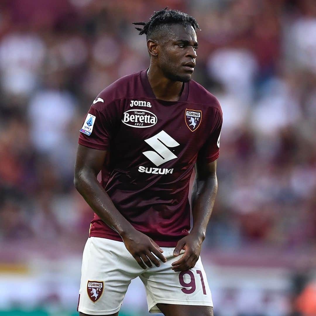 トリノFCのインスタグラム：「Esordio in @seriea con la maglia granata 🙌  #SFT」