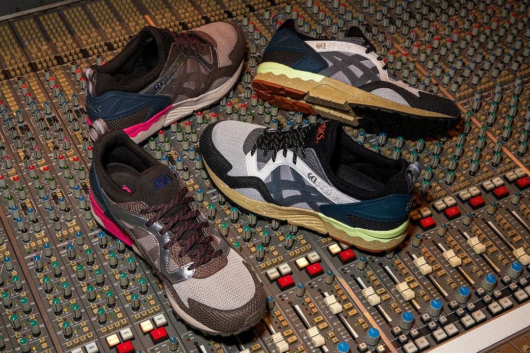 のインスタグラム：「・ 【9/7 NEW IN】  ASICS 1203A283.250 GEL-LYTE V ￥16,500（税込）  GEL-LYTE V　RETROTRAIL Pack は、さまざまなアウトドアシーンからインスピレーションを受けています。 スエード素材、丸みを帯びたラウンドシューレース、バリスティックメッシュのディテールがアッパーに施されています。 これらをの要素を、自然界に見られる落ち着いた色合いをイメージしたニュートラルなトーンで仕上げています。 さらに、1993年に初めて市場に登場した時と同じように、ミッドソールのかかと部には特徴的な波打つデザインも継承しています。  【お取り扱い店舗】  ABC-MART SPORTS札幌ｽﾃﾗﾌﾟﾚｲｽ店 ABC-MART GRAND STAGEららぽーとTOKYO-BAY南館店 ABC-MART GRAND STAGE銀座店 ABC-MART GRAND STAGEﾀﾞｲﾊﾞｰｼﾃｨ東京 ﾌﾟﾗｻﾞ店 ABC-MART GRAND STAGE原宿店 ABC-MART GRAND STAGE渋谷店 ABC-MART新宿本店 ABC-MART GRAND STAGEﾗｿﾞｰﾅ川崎店 ABC-MART GRAND STAGEららぽーと横浜店 ABC-MART GRAND STAGE横浜西口店 ABC-MART GRAND STAGEららぽーと磐田店 ABC-MART GRAND STAGEららぽーと愛知東郷店 ABC-MART GRAND STAGE名古屋栄店 ABC-MART GRAND STAGE新京極店 ABC-MART GRAND STAGEｲｵﾝﾓｰﾙKYOTO店 ABC-MART GRAND STAGE京都四条店 ABC-MART GRAND STAGE大阪店 ABC-MARTなんばCITY店 ABC-MART GRAND STAGEあべのｷｭｰｽﾞﾓｰﾙ店 ABC-MART GRAND STAGE LINKS UMEDA店 ABC-MART GRAND STAGE梅田店 ABC-MART GRAND STAGE神戸ﾊｰﾊﾞｰﾗﾝﾄﾞumie店 ABC-MART GRAND STAGEｱﾐｭﾌﾟﾗｻﾞ博多店 ABC-MART GRAND STAGEｲｵﾝﾓｰﾙ沖縄ﾗｲｶﾑ店  ABC-MART GRANDSTAGE ONLINE STORE  https://gs.abc-mart.net/calendar/   #abcmart #abcマート #ABCGS #ASICS #GEL_LYTE_V #1203A283250」