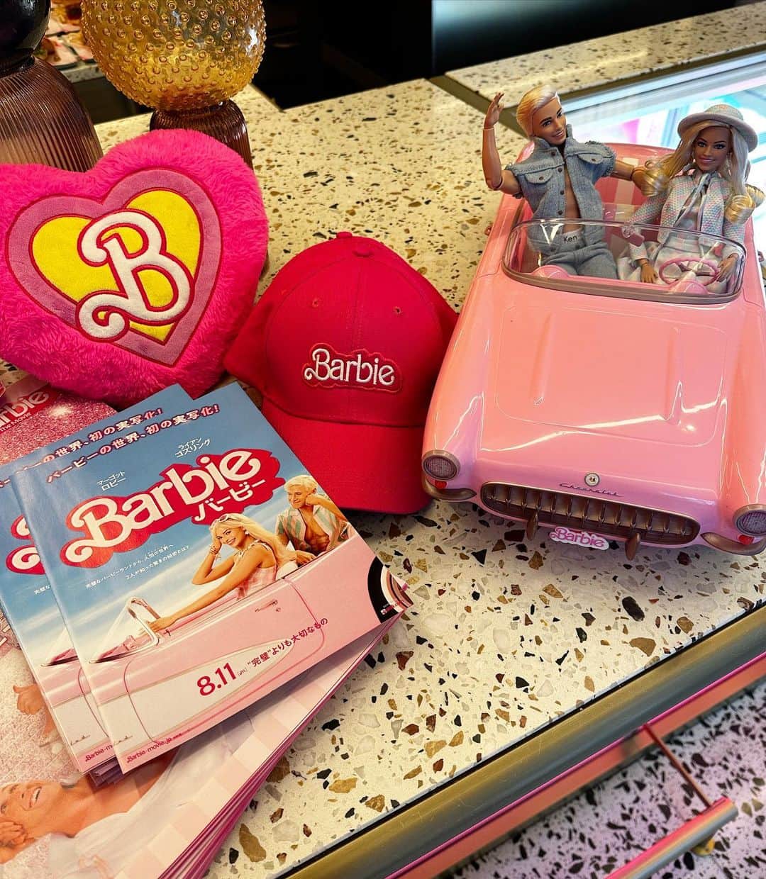 HIRANOAMIさんのインスタグラム写真 - (HIRANOAMIInstagram)「全ての空間が可愛くて 想像以上🎀💗❤️💗❤️ . 何歳になってもBarbieは あみのロールモデル😗😗🌈 . #Barbiecafe#wosaka#Barbie #バービーカフェ #アフタヌーンティ #afternoontea#sweet」9月6日 19時09分 - ___xxamigramxx