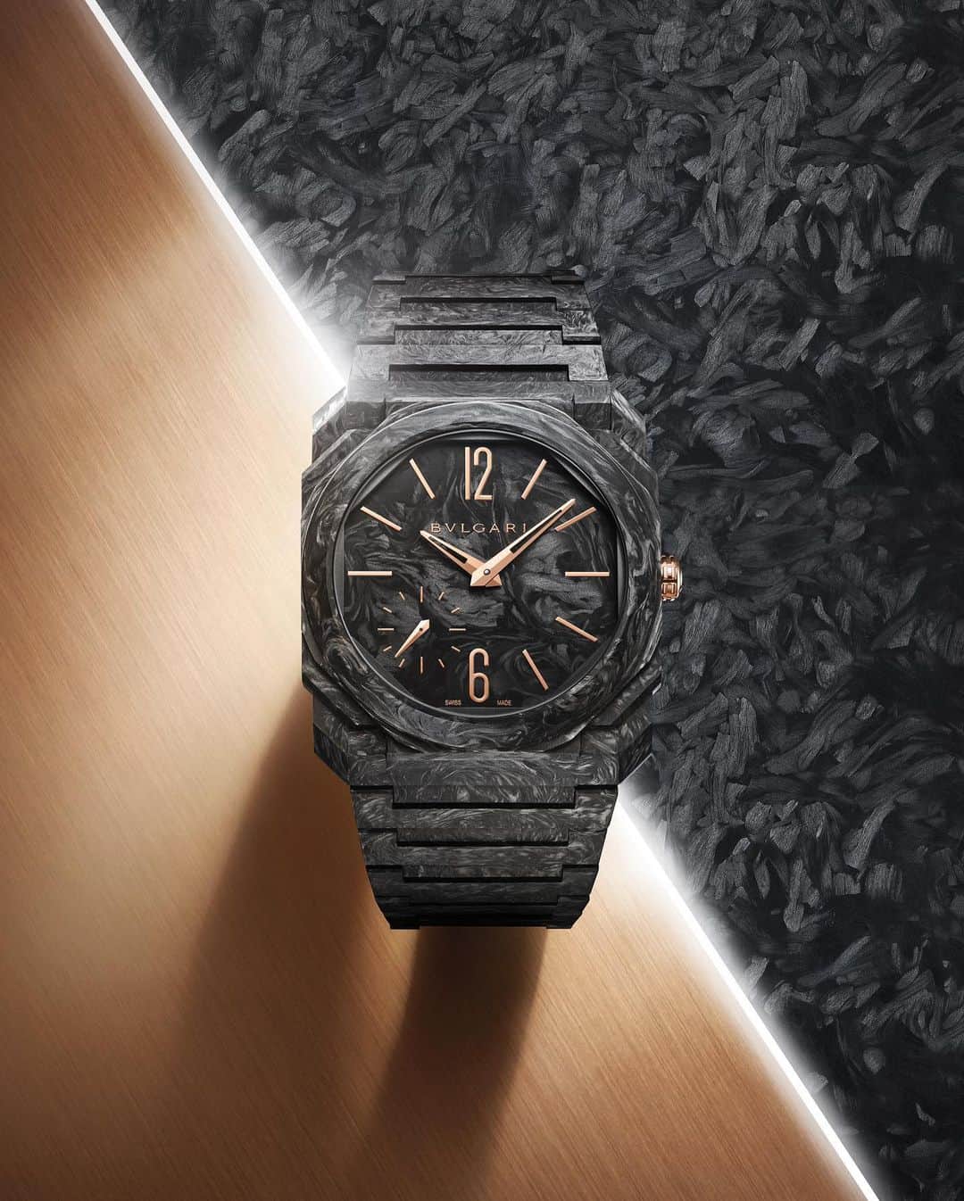 LVMHのインスタグラム：「Discover @bulgari’s creative innovations at Geneva Watch Days 2023.   Bulgari continues the Octo Finissimo saga and unveiled two new models including the Octo Finissimo CarbonGold Automatic and the Octo Finissimo CarbonGold Perpetual Calendar.  #LVMH #Bulgari」
