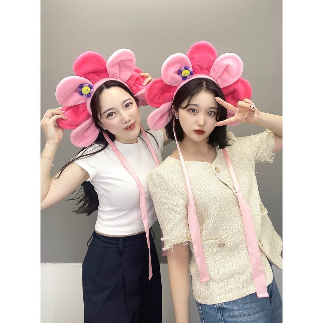 新井乃亜さんのインスタグラム写真 - (新井乃亜Instagram)「👩🏻‍❤️‍👩🏻 #인생네컷 withともよ💓💓 はしゃぎまくり🤭」9月6日 19時58分 - noa__arai