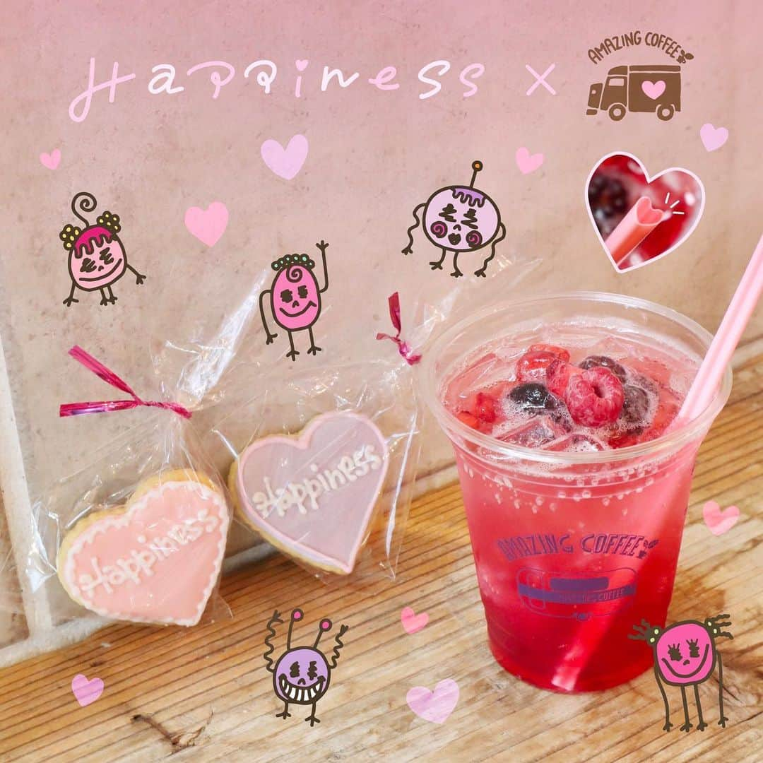 AMAZING COFFEEさんのインスタグラム写真 - (AMAZING COFFEEInstagram)「. 🩷Happiness×AMAZING COFFEE💜  9月26日(火)をもって惜しまれつつ解散する HappinessのみなさんとAMAZING COFFEEとのスペシャルコラボレーションが決定しました！✨  Happiness LAST LIVE 2023 “Happiness”に向けて、Happinessメンバーの想いがたくさん詰まったラインナップをご紹介いたします🫶  🥤DRINK しゅわはぴ ¥750(税込)  Happiness のイメージカラー「ピンク」をベースに、色鮮やかなベリーを贅沢に使用したキュートな見た目のソーダドリンクです🫐🫧  ザクロ酢をベースに、ストロベリーのフレーバーを加えたフルーティーでスッキリとした味わい✨ 中にはピーチゼリーとナタデココ、トッピングにはフローズンミックスベリーがたっぷり😍 爽快感と食感もお楽しみいただけます！  そしてストローもピンク色のハート型🩷 まさに「Happiness」を表現したキュートでハッピーなドリンクです🥰🎵  🍪 FOOD はぴくっきー ¥380(税込)  コラボレーションを記念して、ハート型のデコレーションクッキーを数量限定で販売いたします🫶 クッキーのカラーは Happinessを象徴するピンクとパープルをメインにした2種類🩷💜 食べるのが勿体無いくらい、写真映えすること間違いなし🥰  🩷コラボレーションドリンク・クッキーをご購入のお客様にステッカーをプレゼント🎁  藤井夏恋さん直筆で描いていただいたオリジナルコラボレーションステッカーをプレゼントいたします！  Happinessがまるで絵本の中に飛び込んだような、このキャラクター名は「はっぴーず」😍 Happinessらしいキュートでラブリーなステッカーになっております✨  カラーは 2 種類展開で、携帯電話やタブレットなど様々なところに貼ってお楽しみください♪  📷オリジナルコラボレーションエフェクト  インスタグラムで使用できる、オリジナルのコラボレーションエフェクトが完成しました！🫶 夏恋さん作の「はっぴーず」があなたの写真を彩ります✨ また顔に反応してはっぴーずが頭上に出てくるような仕掛けも...🤭 ドリンクやフードと一緒にぜひ記念撮影をしてくださいね🤳  🩷フォトスポット&スペシャルメッセージボード  はっぴーずやハートが散りばめられたHappinessとのコラボレーションフォトスポットが登場👏  また、Happiness デビューから約 12 年間の感謝の気持ちを伝えるスペシャルメッセージボードも併せて登場します😊 みなさんの温かいメッセージをお待ちしております✍️🩷  【開催期間】 2023年9月12日(火)〜9月26日(火) ※ドリンクやフードは準備数に達し次第終了となりますのでご了承ください。  【開催店舗】 TOKYO NAKAME GURO OSAKA SOUTH SIDE AMAZING COFFEE ONLINE ※ONLINEでのドリンク・フード販売はございません。  【ステッカープレゼント注意事項】 店舗・ONLINEにより配布方法が異なりますので、ご注意いただきますようお願いいたします。 ▶︎店舗 コラボドリンク1点購入につき1枚配布、コラボクッキー2点購入につき1枚配布 ※ランダムでの配布となりステッカーデザインはお選びいただけませんので予めご了承ください。 ※準備数に達し次第、配布を終了させていただきます。 ▶︎ONLINE AMAZING COFFEE ONLINE サイトで販売している商品(※対象外商品を除く)を¥2,000(税込)以上のご注文で2枚コンプリートプレゼント！ ※送料・手数料は除いた商品代金¥2,000(税込)以上ご注文の方に限ります。 ※9/12(火)00:00〜9/26(火)23:59 にご注文いただいた方が対象です。 ※準備数に達し次第、配布を終了させていただきます。 ※ONLINE AMAZING COFFEE キューリグスターターセットはメーカー直送品の為対象外となります。予めご了承ください。  ※ご注文完了メール「Happiness コラボステッカー×2枚」と記載のある方が対象です。  #AMAZINGCOFFEE #AMeCO #アメコ #コーヒー #TOKYONAKAMEGUARO #OSAKASOUTHSIDE #中目黒 #中目黒カフェ #堀江 #南堀江 #堀江カフェ #南堀江カフェ #AMAZINGCOFFEEONLINE #Happiness #LASTLIVE #しゅわはぴ #はぴクッキー #はっぴーず #saveyourneighbor  @kaede_  @im_sayaka_official  @fujiikaren_official  @immiyuu_official  @ruri_kawamoto_official」9月6日 20時00分 - amazing_coffee_official