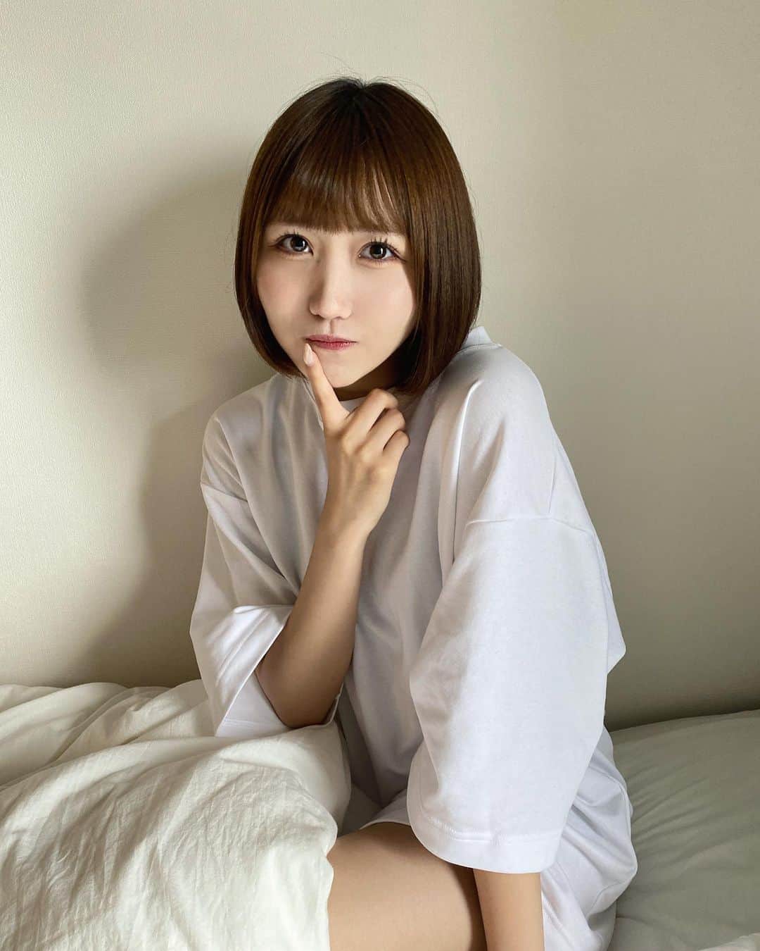 公野舞華のインスタグラム：「⁡ ⁡ ⁡ ⁡ おはよ〜。おやすみ？ ⁡ ⁡ ⁡」