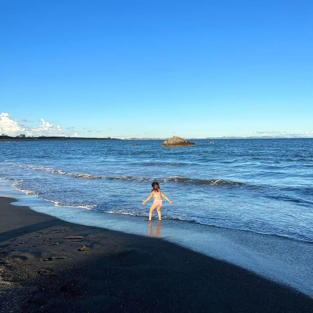 村上シェリーさんのインスタグラム写真 - (村上シェリーInstagram)「☀️   #東京　#tokyo #ビーチ #海 #beach #夏 #サンセット #水着 #海水浴 #sea #夕日 #summer #ocean #sunset #marinelife #oceanview #summerbreeze #jillsander」9月6日 20時19分 - sherry_murakami