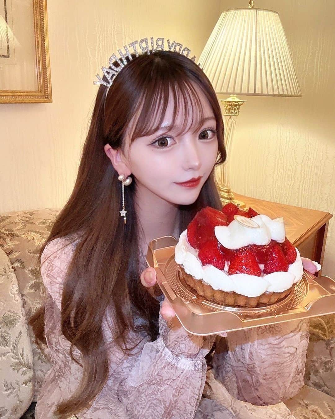 刑部結生さんのインスタグラム写真 - (刑部結生Instagram)「… 9.3 My Birthday🎂🤍 祝ってくれた方ありがとう🫶🏻」9月6日 20時24分 - yui_9_3