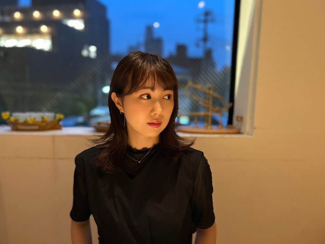 永島聖羅さんのインスタグラム写真 - (永島聖羅Instagram)「✂︎  髪の毛短いの、そわそわ…」9月6日 20時52分 - seira_nagashima