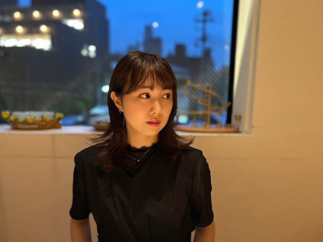 永島聖羅のインスタグラム：「✂︎  髪の毛短いの、そわそわ…」