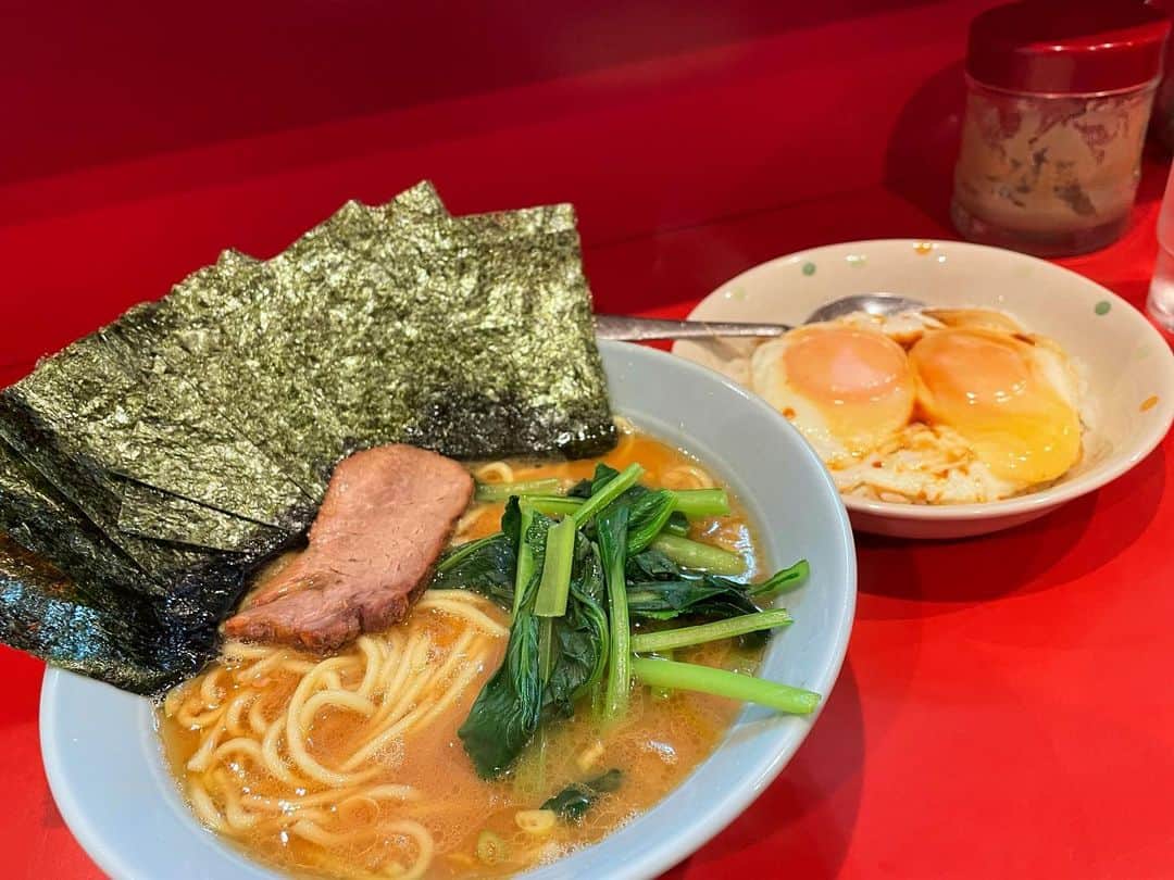 渡邊忍のインスタグラム：「#家系プライド #化調連合」