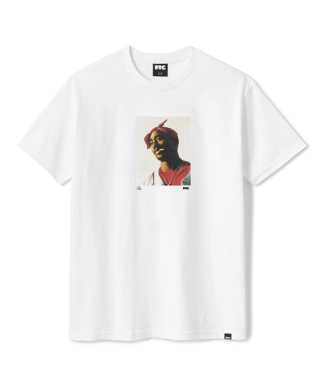 エフティーシーのインスタグラム：「FTC NYC X @tdoteric T. Eric Monroe Exclusive Capsule Featuring Iconic Photos Shot by @tdoteric of 2Pac and ODB — Available In-Store Now • 216 Avenue A, NY 🏙️ #ftc #ftcskateboarding #forthecity #ftcsanfrancisco #ftcjp #ftctokyo #ftcnagoya #ftcosaka #ftcnewyork」