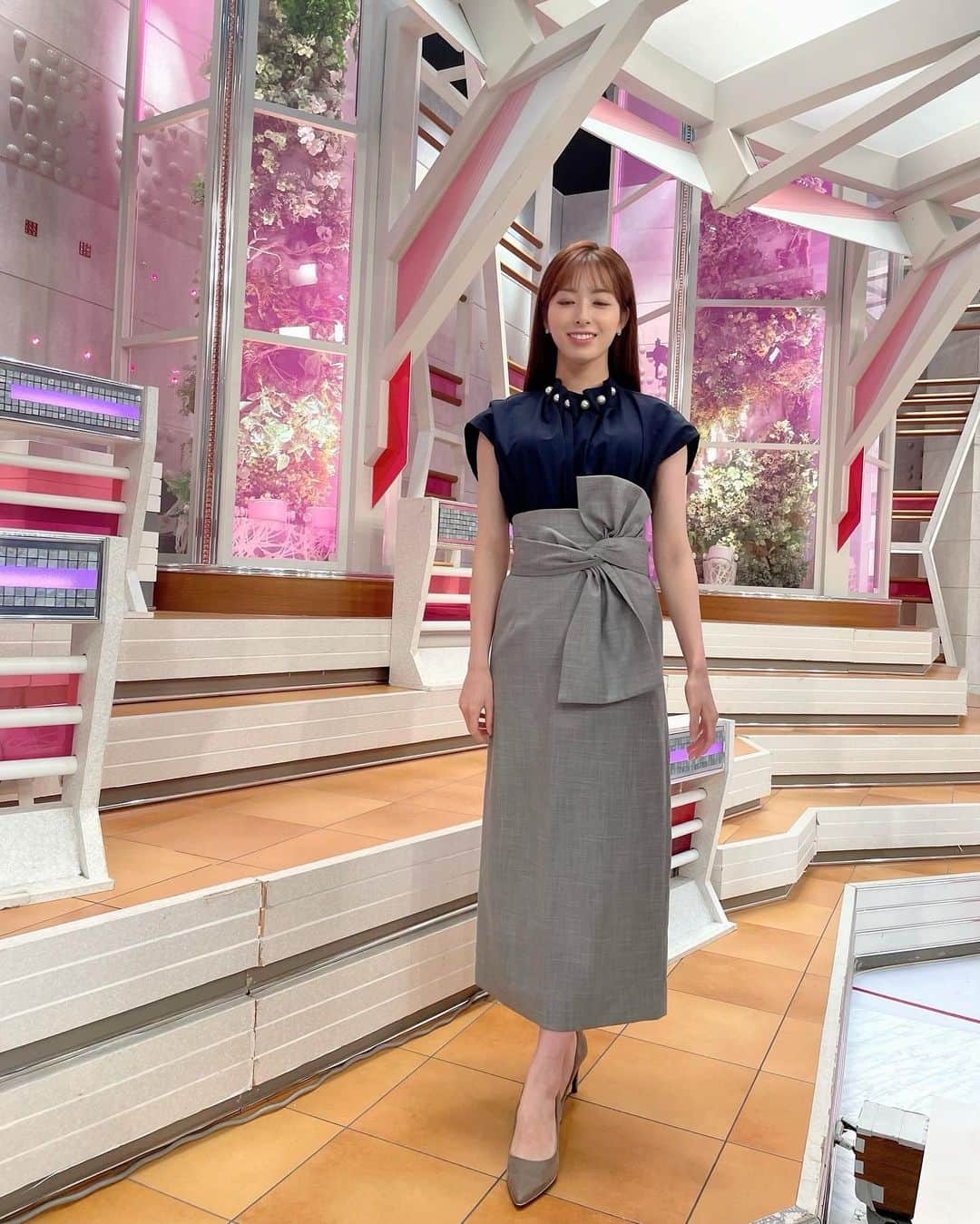 田原萌々さんのインスタグラム写真 - (田原萌々Instagram)「8/29 スーパーJチャンネル tops @tonal_official  skirt @celford_official  #衣装#スーパーJチャンネル#Jチャンネル#Jチャン#テレビ朝日#テレ朝#アナウンサー#テレビ朝日アナウンサー#田原萌々」9月6日 21時59分 - tahara_momo