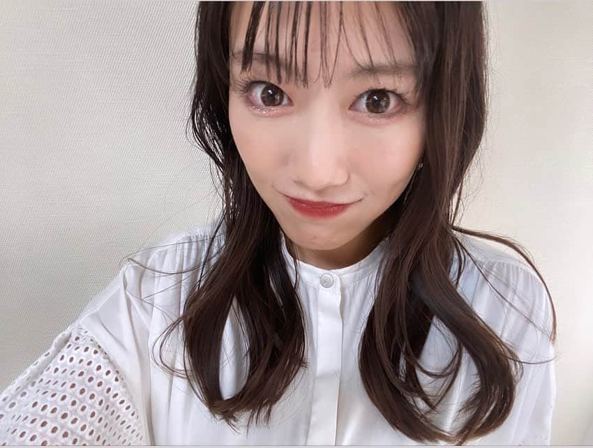 のインスタグラム：「昨日のわい💜 ちゅうもくpoint👀 髪の長さ💇🏻‍♀️  #🤍」