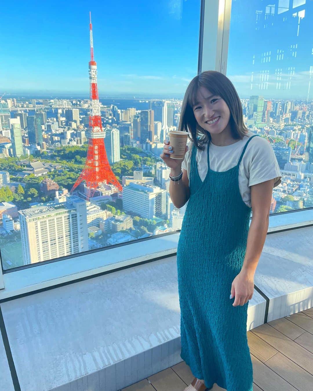 狐塚美樹のインスタグラム：「🗼」
