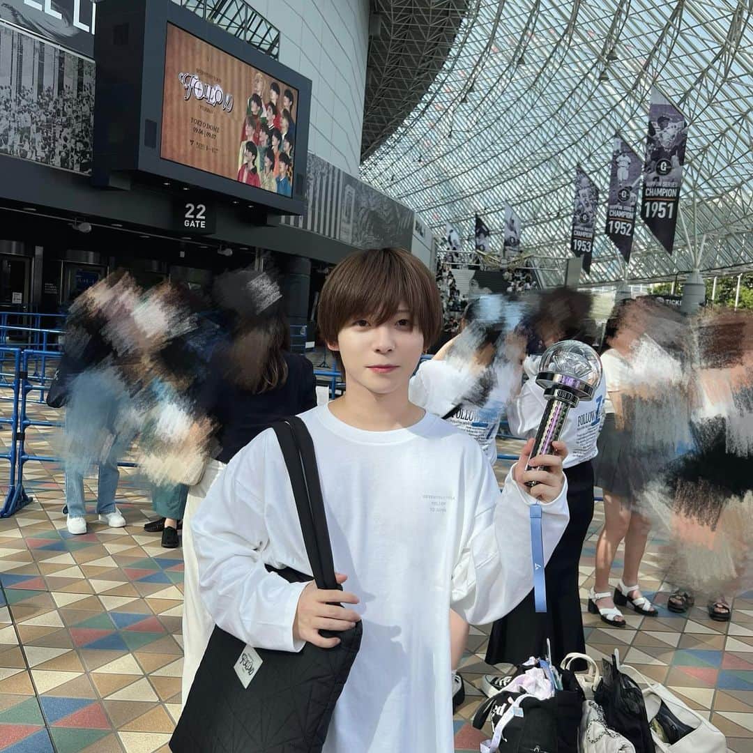 のインスタグラム：「#SVT_TOUR_FOLLOW #svt_tour_follow」