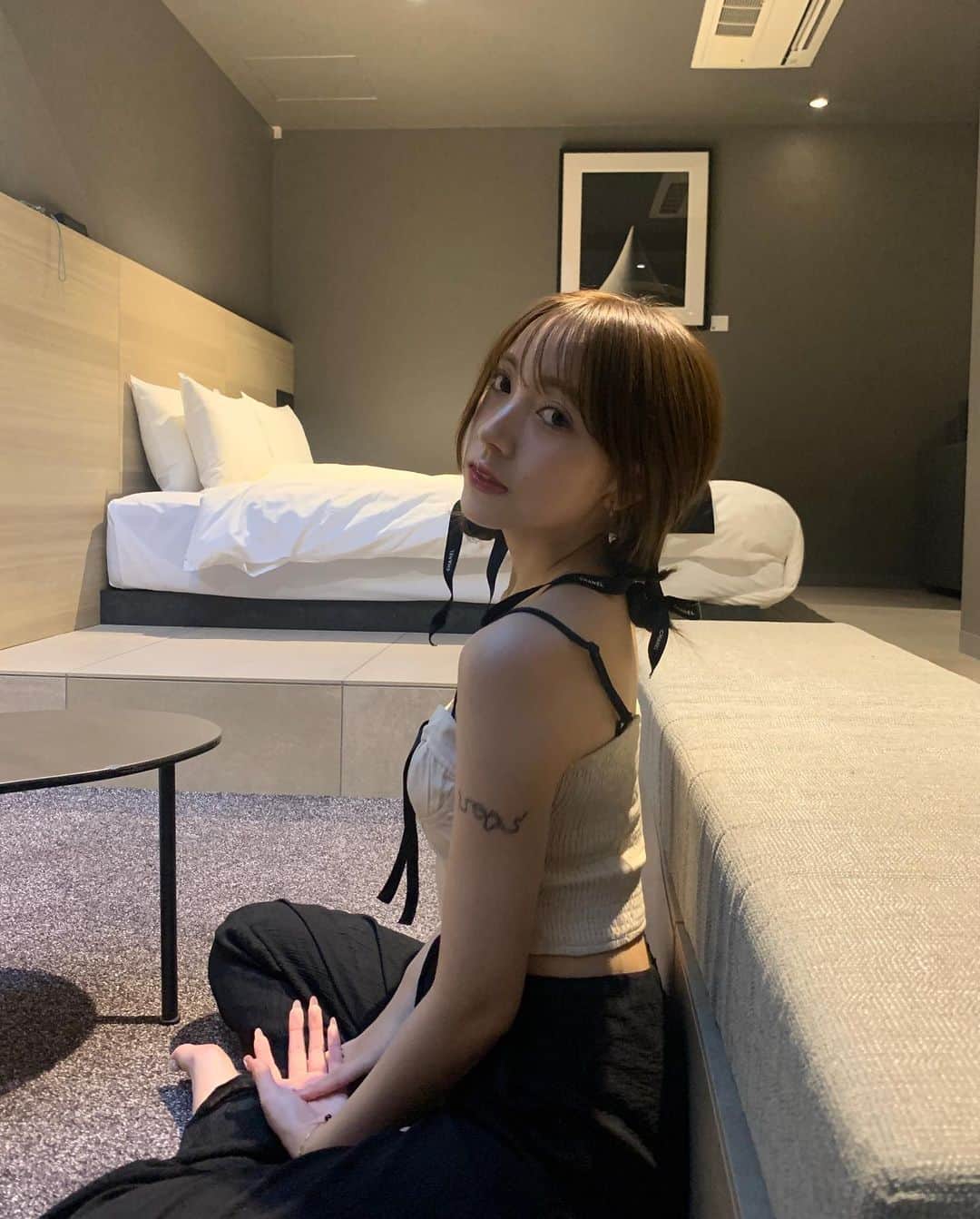 前田イブのインスタグラム：「🫧🫧☁️」