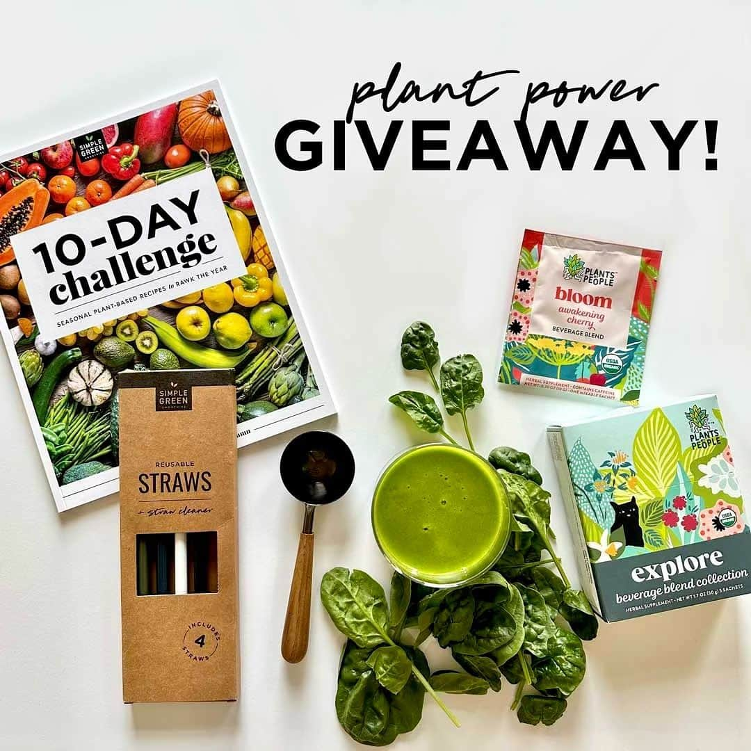 Simple Green Smoothiesさんのインスタグラム写真 - (Simple Green SmoothiesInstagram)「Enter the #plantpower giveaway to win @simplegreensmoothies VIP Challenge Kit & @plants_by_people Vegan Superfood Blends Bundle. With plant powered ingredients 💪this prize will nourish your body and help support detoxification, digestion, energy, relaxation, and immunity with tasty recipes and mixable blends. 🎉🌿  ✨ GIVEAWAY! Three winners will receive Superfood Bundle Pack + VIP Smoothie Challenge Kit ($75 value!)  ✨ HOW TO ENTER: Like this post. Follow @plants_by_people + @simplegreensmoothies. Tag a friend who would also enjoy the prize! Tag multiple friends for multiple entries. ________________ This giveaway has closed. Congratulations to @kelseykabonick @yogiplantbasedmama and @astrokid133 🎉」9月6日 23時01分 - simplegreensmoothies