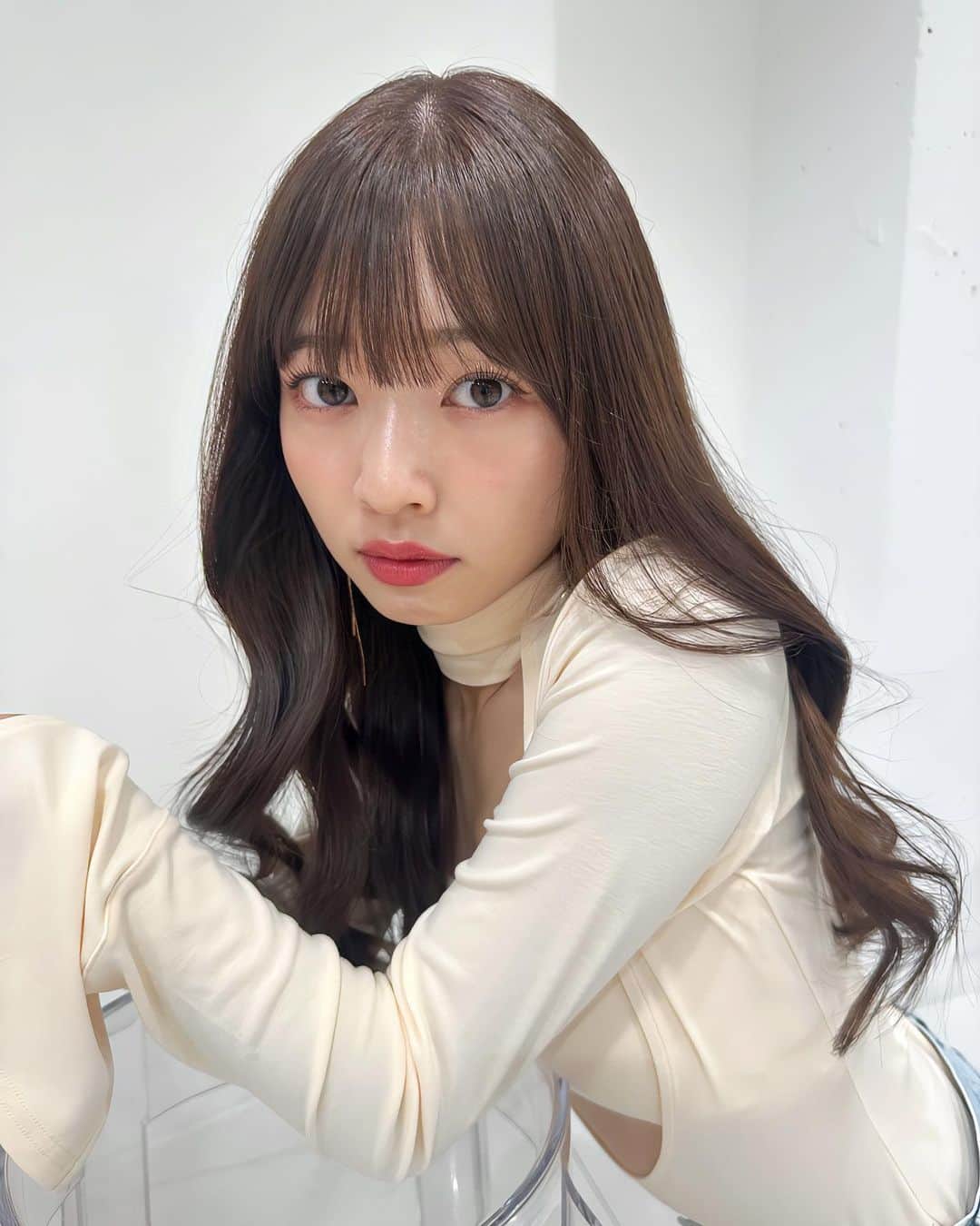 齋藤万莉奈のインスタグラム：「綺麗にしてもらったー💇🏻‍♀️🩵」