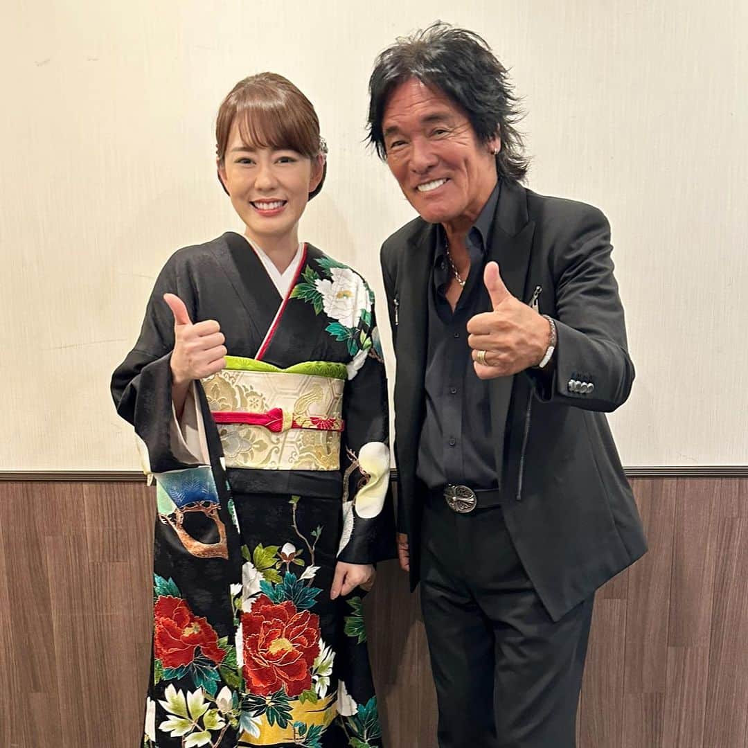 丘みどりのインスタグラム：「9月6日！ 黒フェスに出演させていただきました♡盛り上げてくださった皆さんに感謝の一日でした！！  #黒フェス #松崎しげる さん#丘みどり」