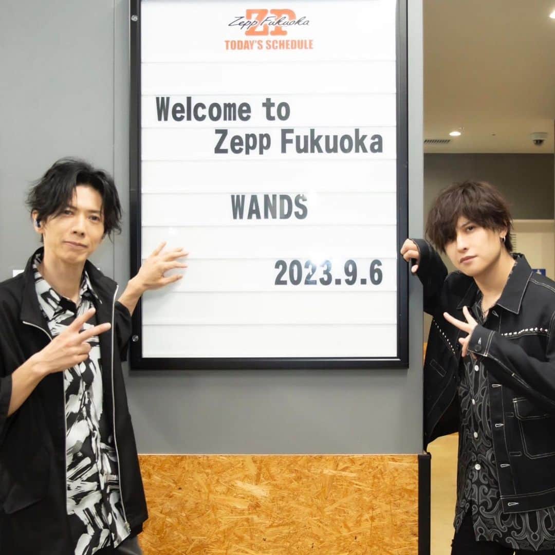 WANDSのインスタグラム：「福岡の皆様、熱くて素晴らしいSHOUTをありがとうございました！✊  LIVEのご感想はぜひこちらのハッシュタグをつけて投稿してくださいね！  #WANDS_SHOUTOUT」