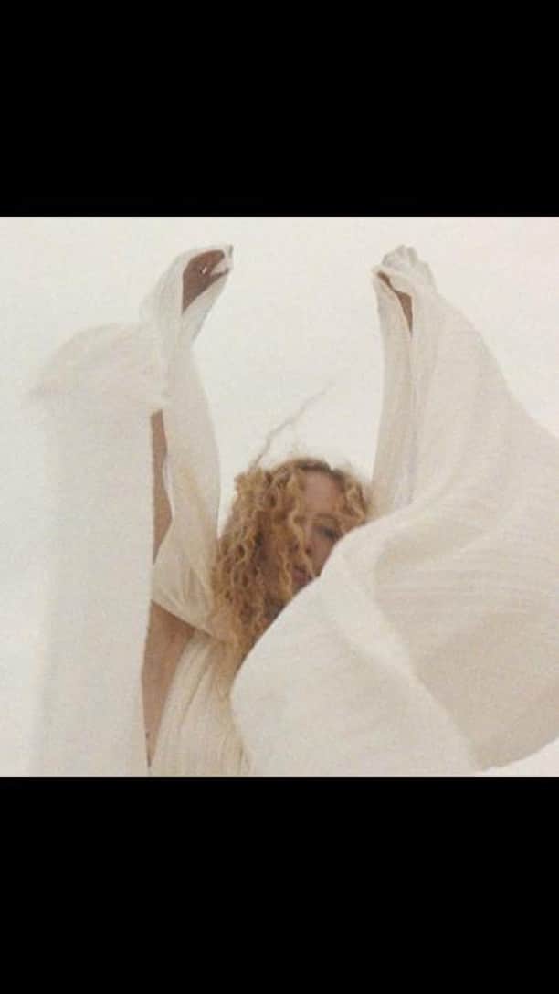 Chloéのインスタグラム