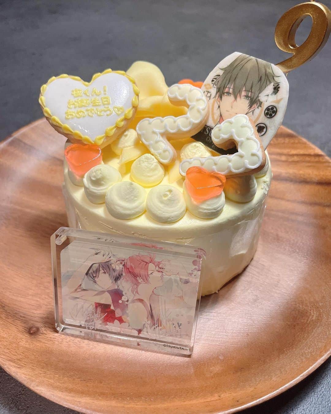 秋葉友佑のインスタグラム：「おめでたい🌙🎉㊗️✨🫶」