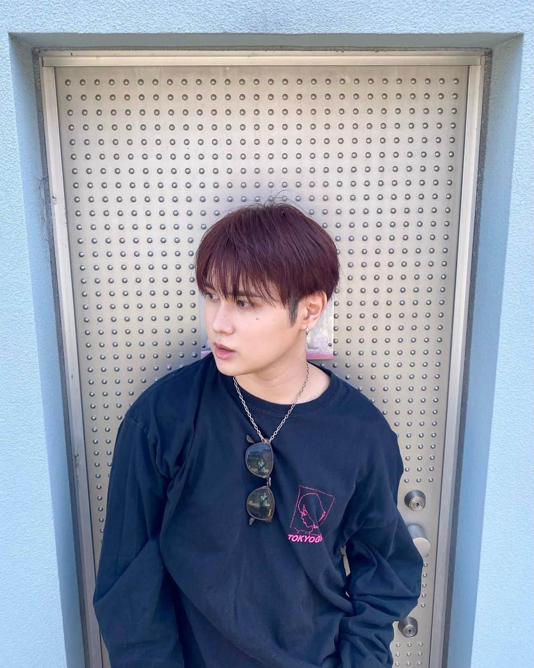 池添俊亮さんのインスタグラム写真 - (池添俊亮Instagram)「髪切ると伸ばしたくなって伸びたら切りたくなる。 そして暗くしたら明るくしたくなる。」9月7日 10時47分 - zoe_boy_0427