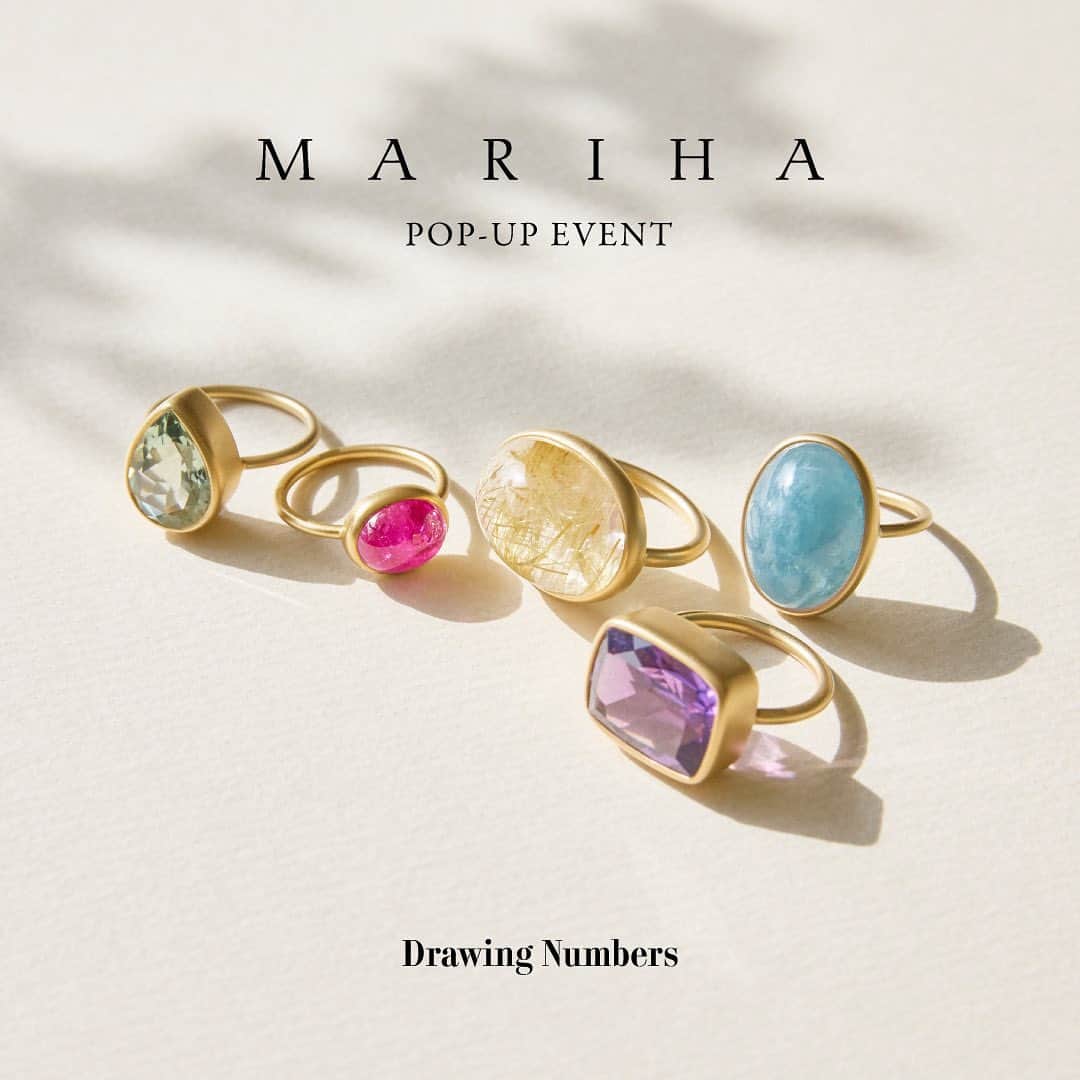 Drawing Numbersのインスタグラム：「. MARIHA POP-UP EVENT  9/7(木)〜9/20(水)の期間、下記2店舗で期間限定にて開催いたします。  ・Drawing Numbers NEWoMan新宿店 ・Drawing Numbers NEWoMan横浜店  デザイナーMarie Westonが世界中から選び抜いた美しい天然石をジュエリーに仕上げた「Earth Drops」をはじめ、タイムレスな魅力溢れるK18 Essentialsラインのジュエリーや、Silverラインで人気の天然石リング「Signature Collection」などMARIHAのジュエリーが多数揃います。 またアンイーブンシェイプの天然石が魅力の「Organic Gems」シリーズからは、希少な1点物のリングもご紹介します。 ぜひこの機会にお立ち寄りくださいませ。  #drawingnumbers #ドローイングナンバーズ #newoman #popup #mariha #jewelry #一点ものジュエリー #期間限定 #ring #necklace」