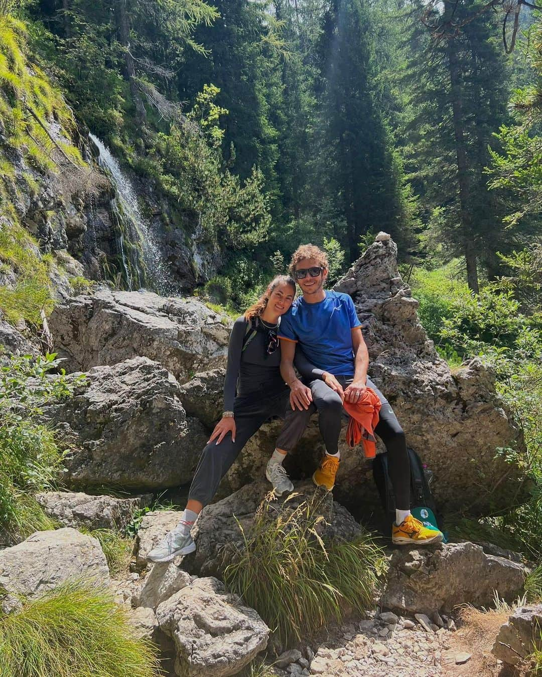 バレンティーノ・ロッシさんのインスタグラム写真 - (バレンティーノ・ロッシInstagram)「August was a hell of a ride Un Agosto mari e monti」9月7日 3時55分 - valeyellow46