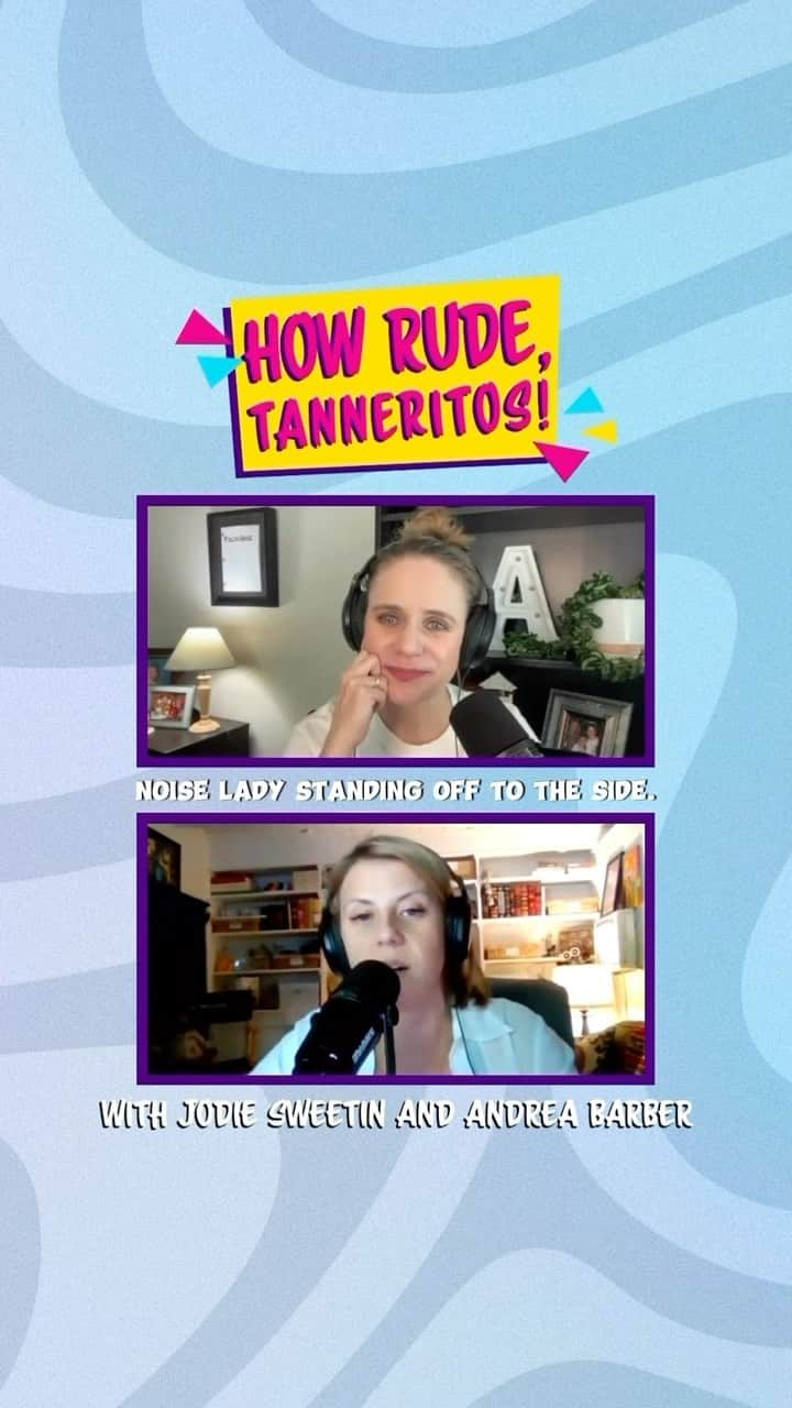 ジョディ・スウィーティンのインスタグラム：「Here’s little lesson on baby voice actors and what *really* goes on behind-the-scenes to make the jokes work. Listen more to the @howrudepodcast at the link in my bio!」