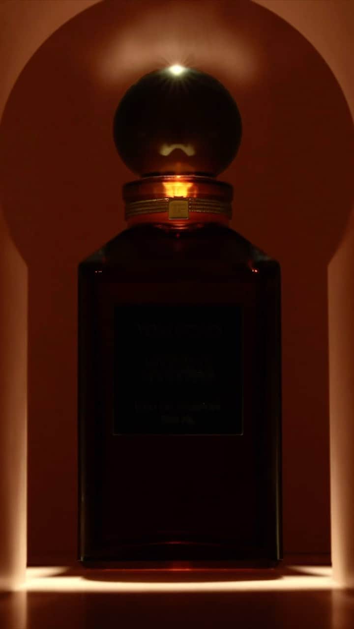トムフォードのインスタグラム：「MYRRHE MYSTÈRE.   PROVOCATIVE AND VIBRATIONAL. A NEW PRIVATE BLEND CREATION.   #TOMFORDBEAUTY #TOMFORD」