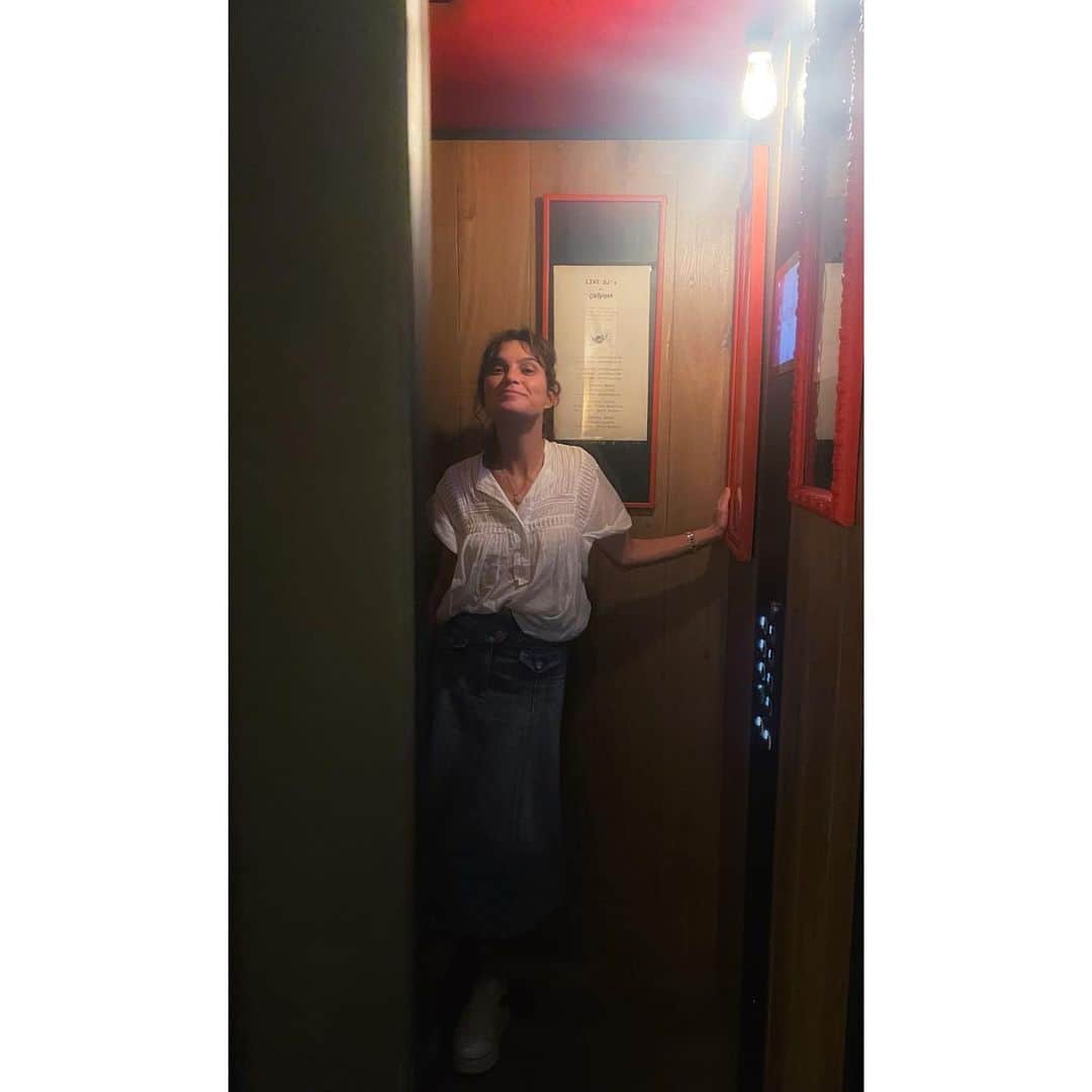 シェヘラザード・ゴールドスミスのインスタグラム：「Barcelona lift ❤️ @thyratag」