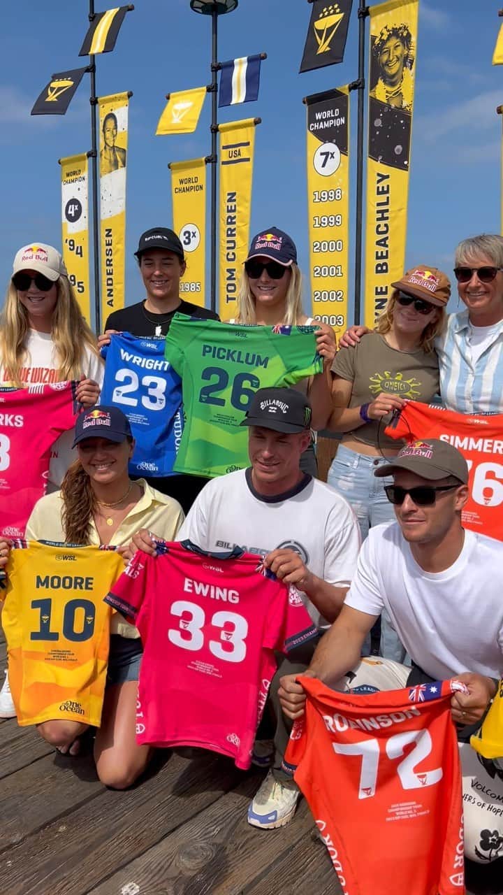 世界プロサーフィン連盟（WSL）のインスタグラム：「Those #RipCurlWSLFinals jerseys are looking 🔥  @ripcurl @ripcurl_women」