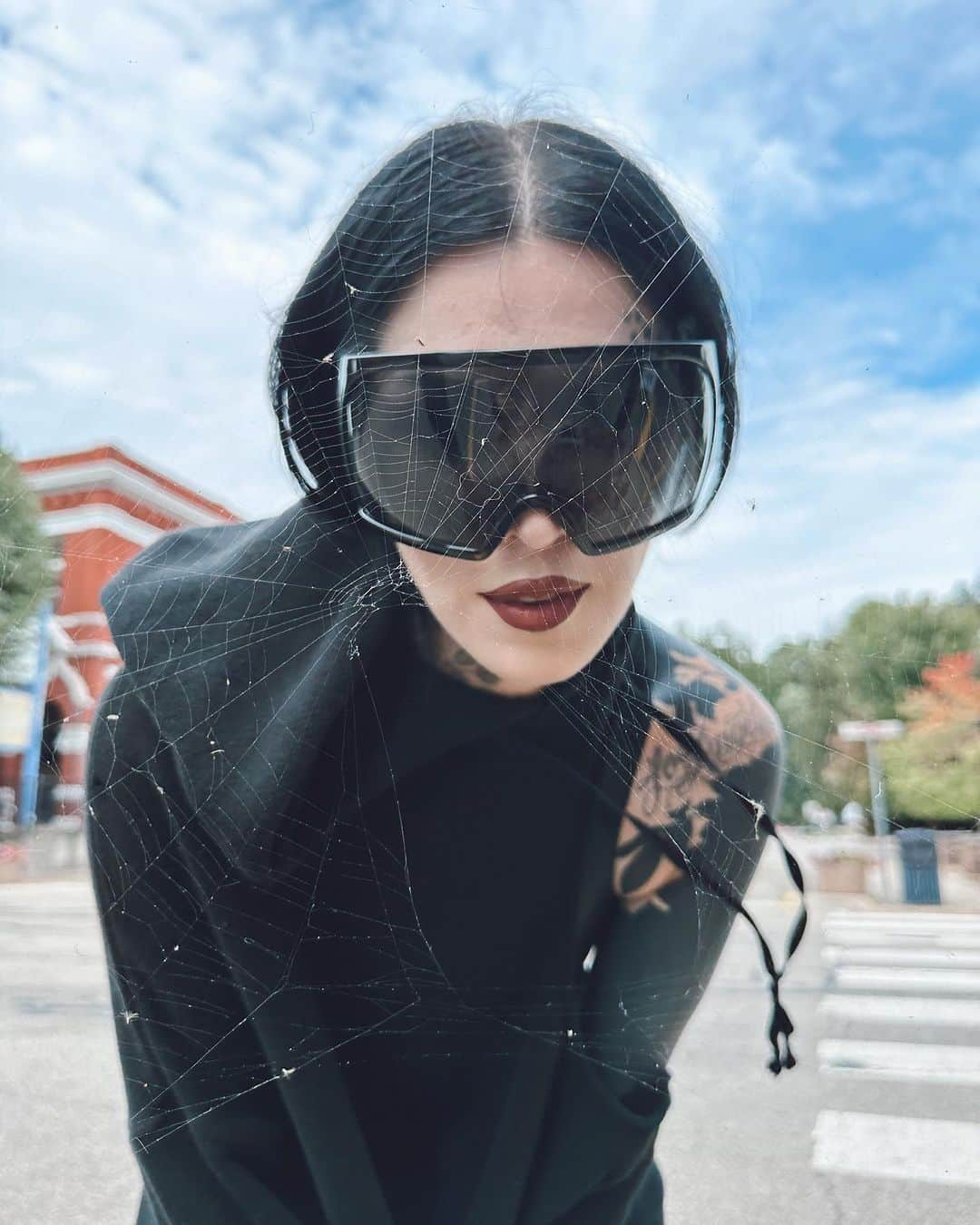 Kat Von Dのインスタグラム：「🕷️」