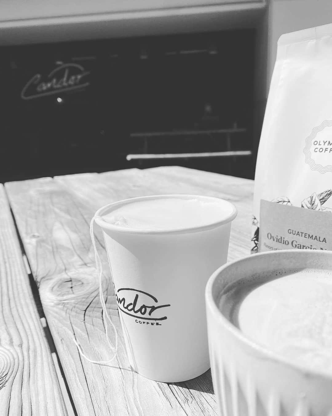 ベヴァリー・ゴーベル・ヤネズのインスタグラム：「Match Day Coffee @candor.coffee」