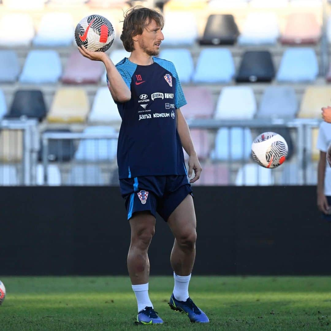 ルカ・モドリッチさんのインスタグラム写真 - (ルカ・モドリッチInstagram)「🇭🇷❤️」9月7日 5時52分 - lukamodric10