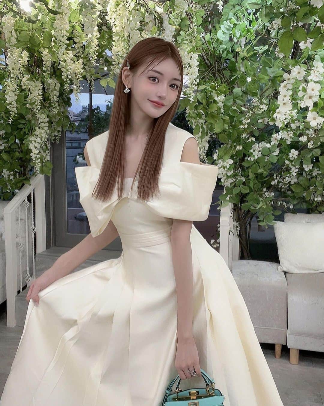 明日花キララのインスタグラム：「ヌン🫖🥝🕊️」