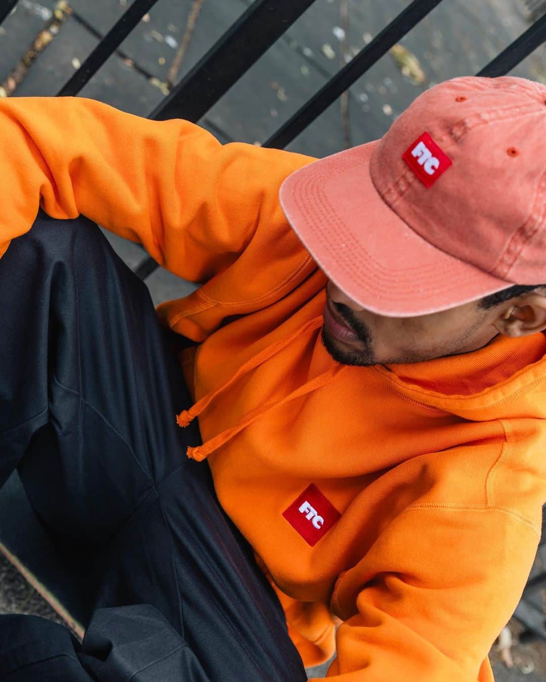 エフティーシーのインスタグラム：「FTC Box Logo Pullover Hooded Sweatshirt Releasing Online Thursday 9/07 at 10AM PST 🌆 Photos by @ando_______________  #ftc #ftcskateboarding #forthecity #ftcsanfrancisco #ftcjp #ftctokyo #ftcnagoya #ftcosaka #ftcautumnwinter23」