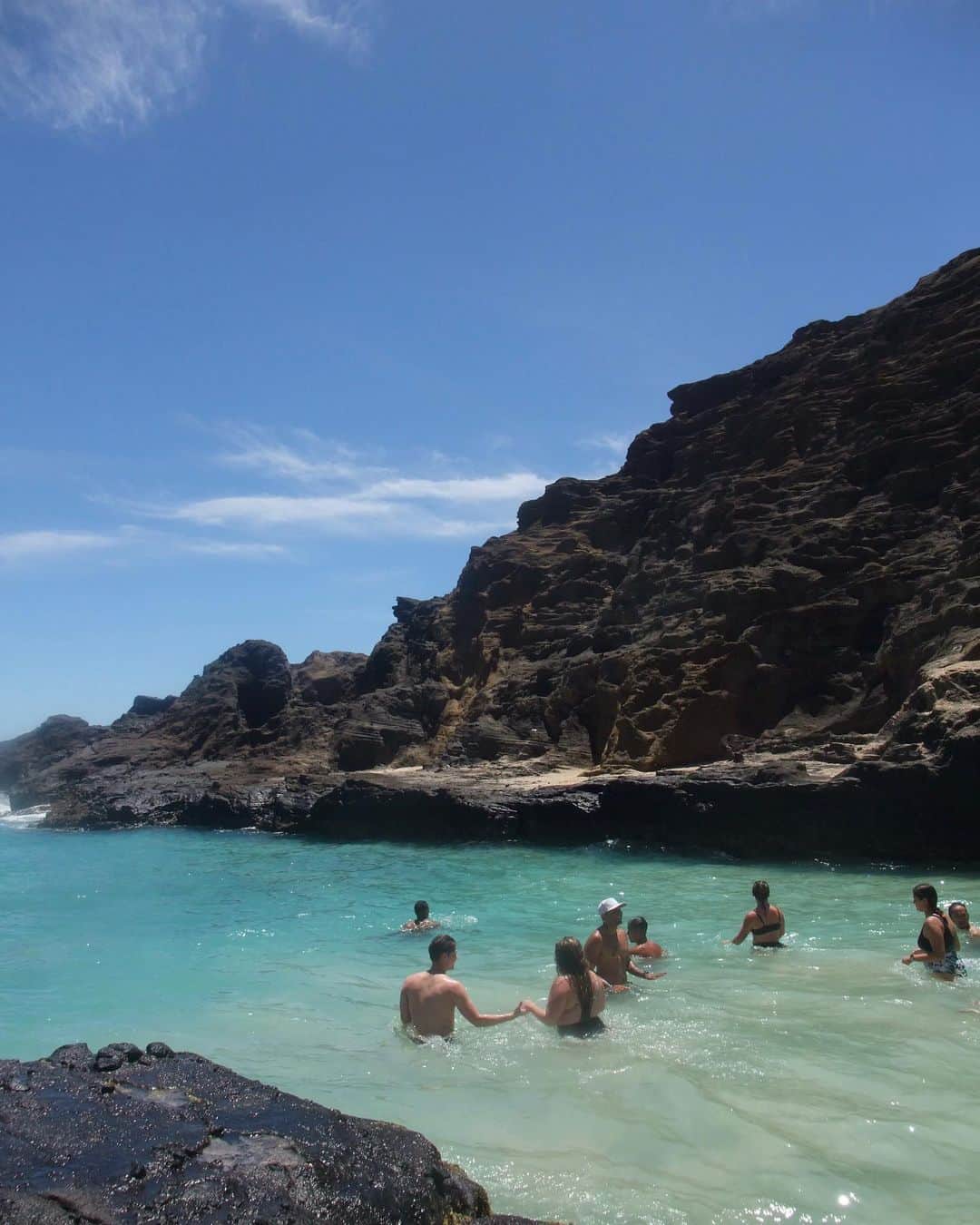 MANAのインスタグラム：「oahu✨」