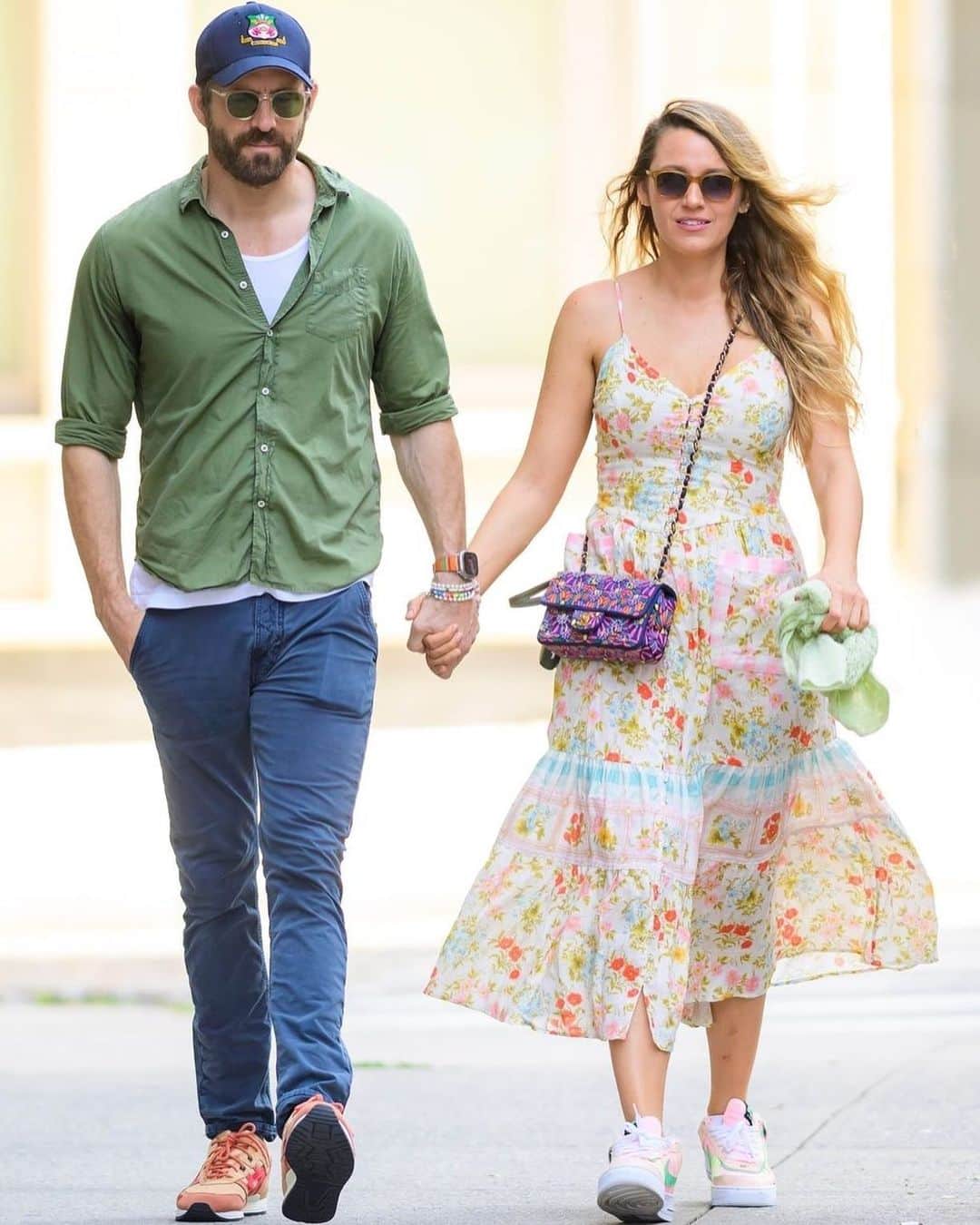 SPELLのインスタグラム：「Spotted ~ Serena van der Woodsen { aka @blakelively } strolling the streets of the Upper East Side, hand in hand with lover boy @vancityreynolds draped in our Flora Linen Midi Dress… XOXO, Gossip Girl 📸」
