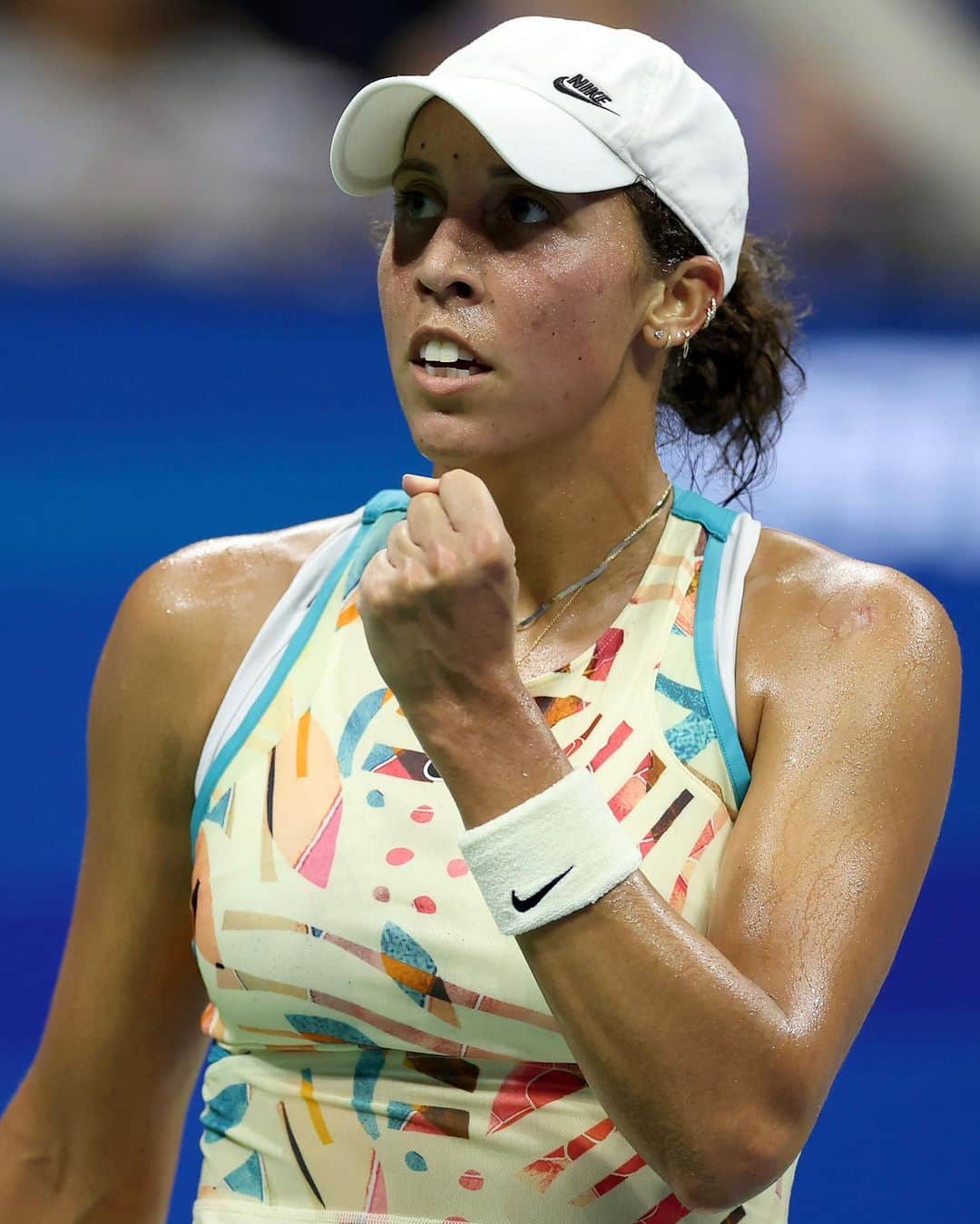 WTA（女子テニス協会）のインスタグラム：「Madi Delivers ✨  @madisonkeys returns to the #USOpen semifinals for the first time in 5 years after getting past Vondrousova under the lights 👏」