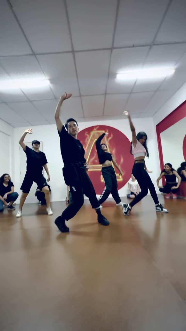 Shingo Okamotoのインスタグラム：「Cause I just wanna know your name」