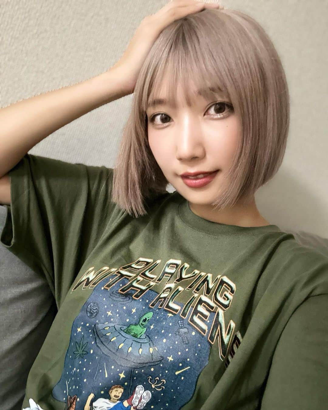 霜月めあのインスタグラム：「new✨ . . . .  #霜月めあ #めあめあ #model #sexy #selfie #animegirl #셀카 #셀스타그램 #패션스타그램 #데일리 #asiangirl #cosplay #좋아　 #follow #like #tokyo #ootd #自撮り界隈」