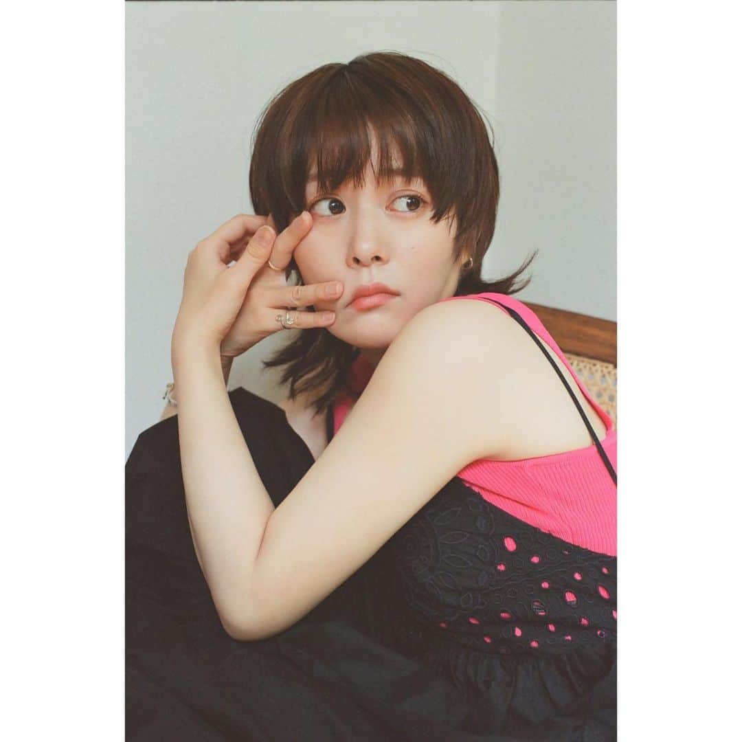 高畑充希さんのインスタグラム写真 - (高畑充希Instagram)「夏休みが楽しすぎたー！ ので、 そろそろ働きます、ふぁいっっ  #纏い纏われふりふられ  #気付けば全身ZARAだった #ZARA愛してる @photsuji   みんな台風気をつけてね〜🥺」9月7日 19時51分 - mitsuki_takahata