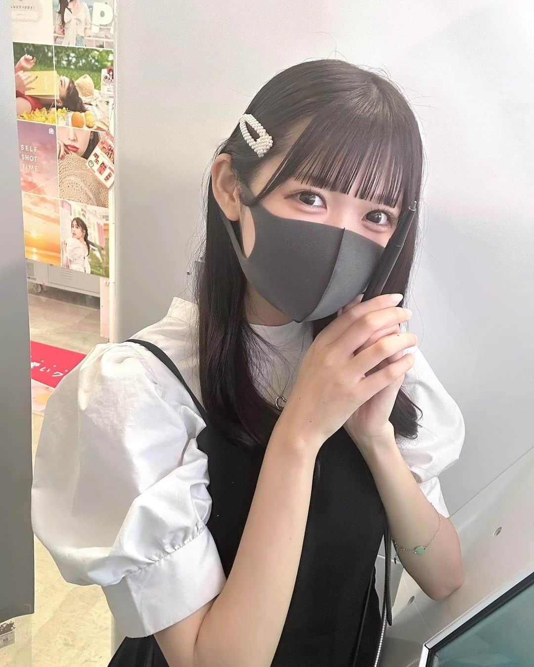 のインスタグラム：「かわいい子見ると目の保養になるからいつもいっぱい見てる ❤️‍🔥🍒 10月22日（日）東京国際フォーラムホールCにて、所属してるアイドルグループ『SweetAlley』の4thワンマンライブがあります！！🍒❤️‍🔥  チケットはプロフィールのリンクの1番上からゲットできます🎟 普段のライブで手売り販売もしてます🪄  📍 会場：東京国際フォーラム ホールC ⏱ 開場16:00／開演17:00 👛 料金：VIPチケット40,000円／Sチケット4,000円／Aチケット1,000円／手売りチケット1,000円（各D代別） 🚶🏻 入場順：①VIPチケット（当日抽選）→②Sチケット（整理番号順）→③Aチケット（整理番号順）→④手売りBチケット（整理番号順）  👑VIPチケット特典 最優先入場／VIP専用エリア／ワンマンTシャツ／バックヤード見学／リハーサル見学／サイン入りVIPパス／ファストパスチェキ券  🏅Sチケット特典 優先入場（一般エリア）／ワンマンTシャツ  ライブ後は特典会(チェキ会)があります📸！ トーク落書き有 ￥2000 トーク落書き無 ￥1000 🎁初めましての方はトーク落書き有チェキ1枚無料🎁(10/22以外🙏🏻)  その他ワンマン詳細はチケットと同じくプロフィールのリンクの1番上から見られます🧏🏻‍♀️ 通常ライブはプロフィールの「会えちゃう」やTwitterから予定チェックできます🫧  10月22日全力で楽しませるのでこの日は一緒に過ごさせてください🥺！インスタのみんなにも会えますように💭♡  ライブのことで分からないことあったら気軽にDMしてね🫶🏻既読つけられないけど全部読んでます💌」