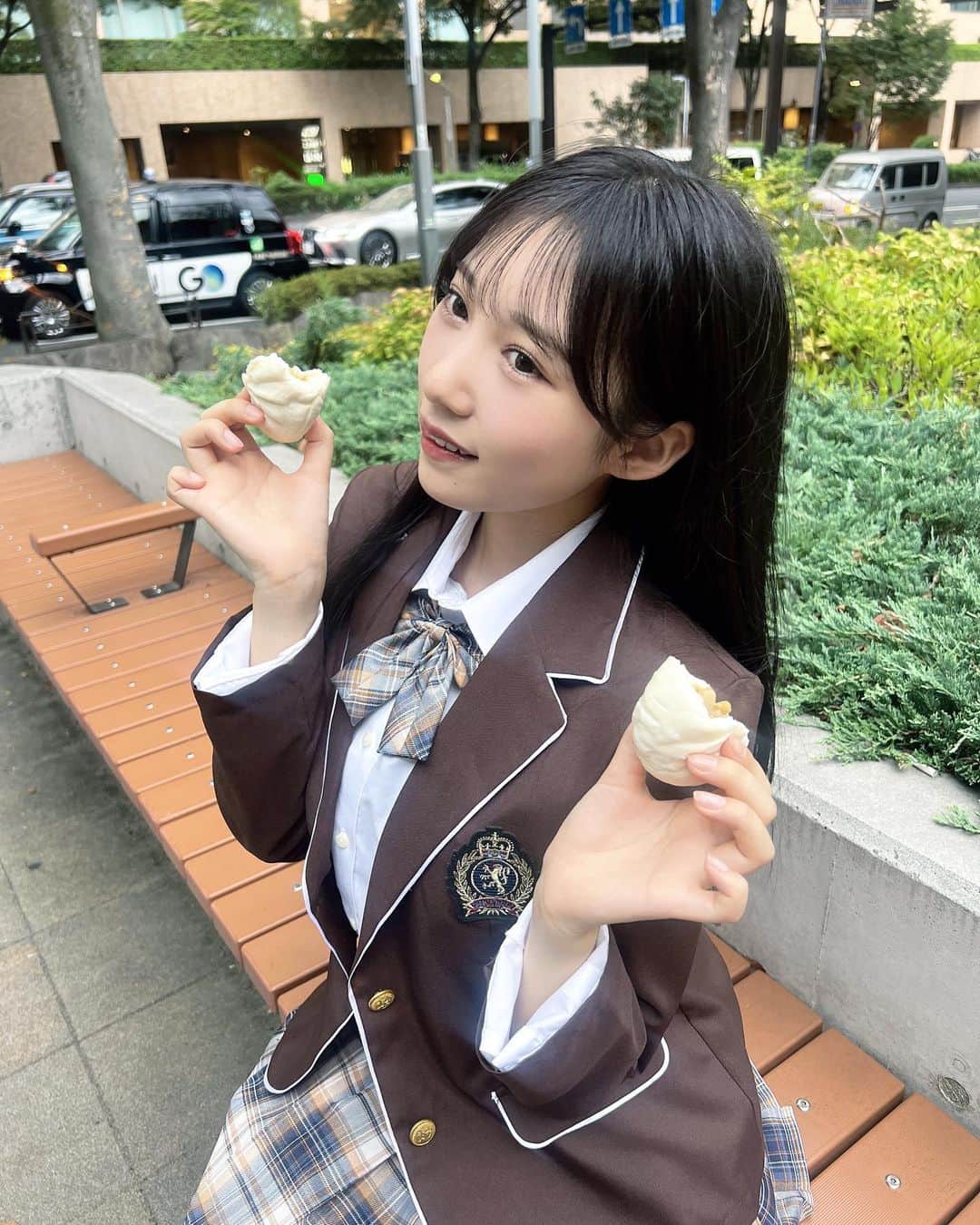 のインスタグラム：「半分こ🫶」