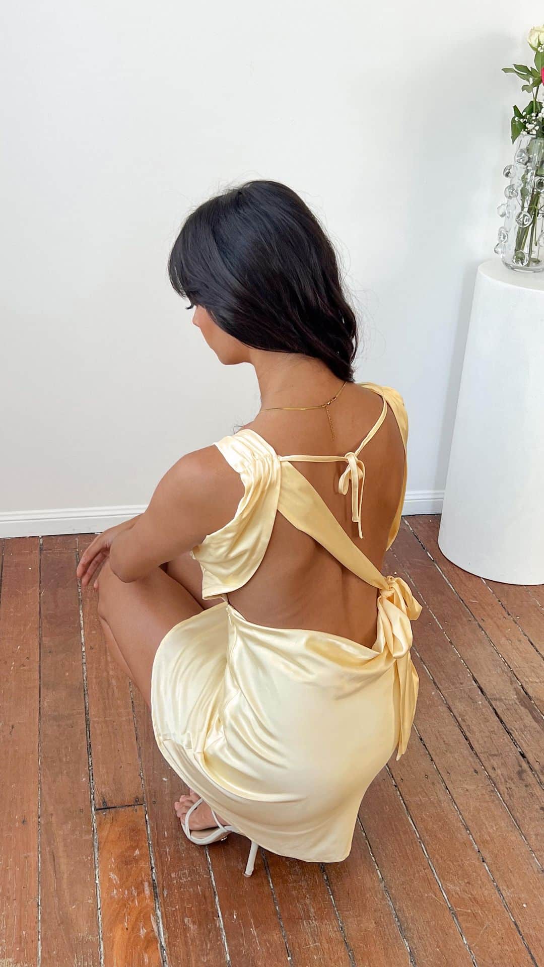 Beginning Boutiqueのインスタグラム：「Here for all your Homecoming needs ✨ Shop the NEW Lamira Yellow Satin Mini Dress, online now!」